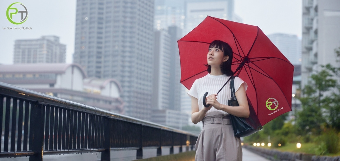 Câu chuyện từ một chiếc dù nhỏ bé từ Phương Trinh