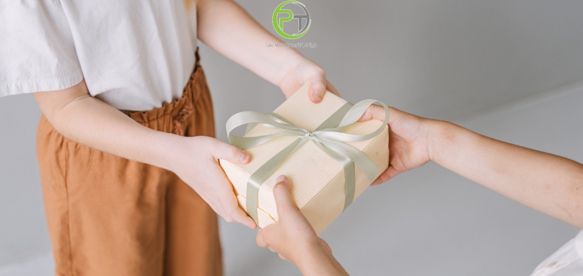 Quà tặng cần phải thiết thực và phù hợp