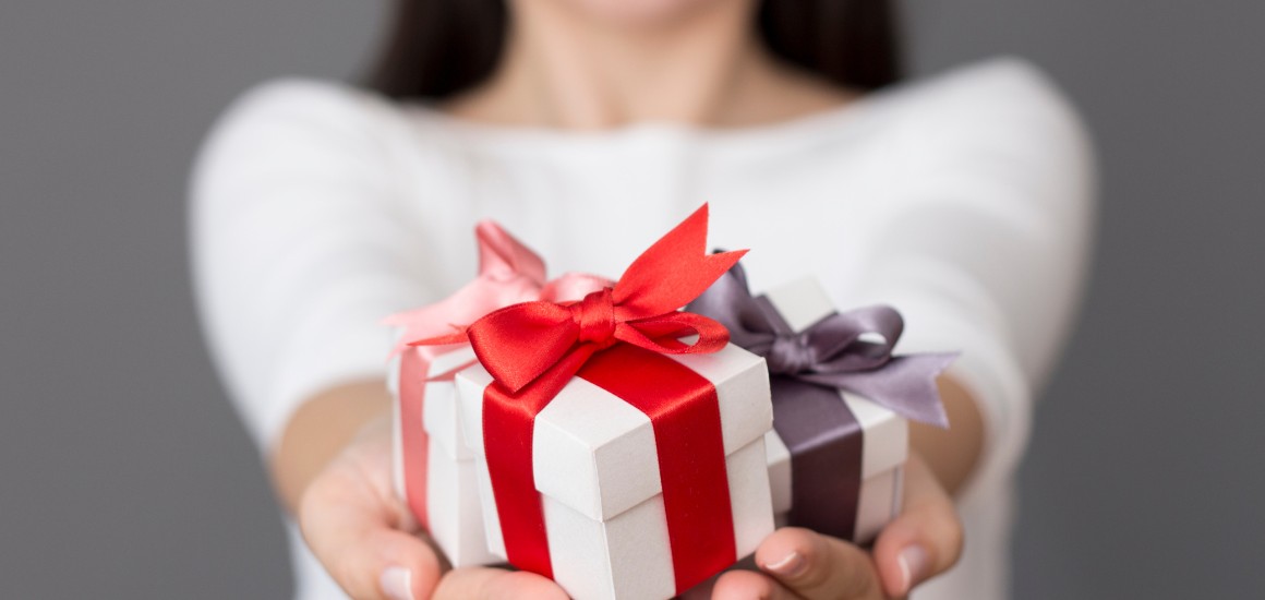 Gợi ý món quà năm mới chuyên nghiệp cho đối tác, khách hàng