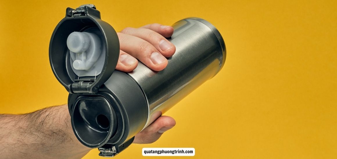 Chi tiết nắp đậy kín hơi và gioăng silicone chống rò rỉ nước tuyệt đối