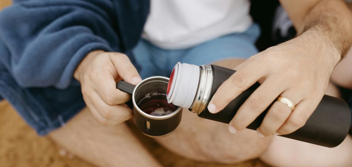 Quy trình tráng bình giữ nhiệt bằng nước sôi trước khi sử dụng