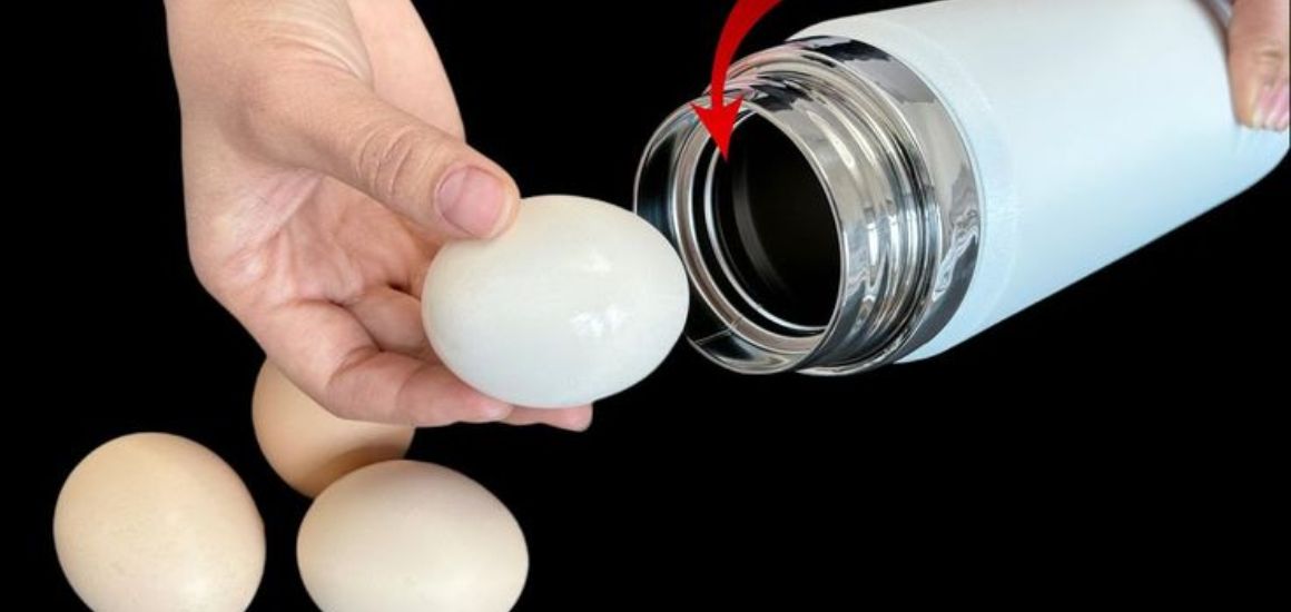 Luộc trứng bằng bình giữ nhiệt