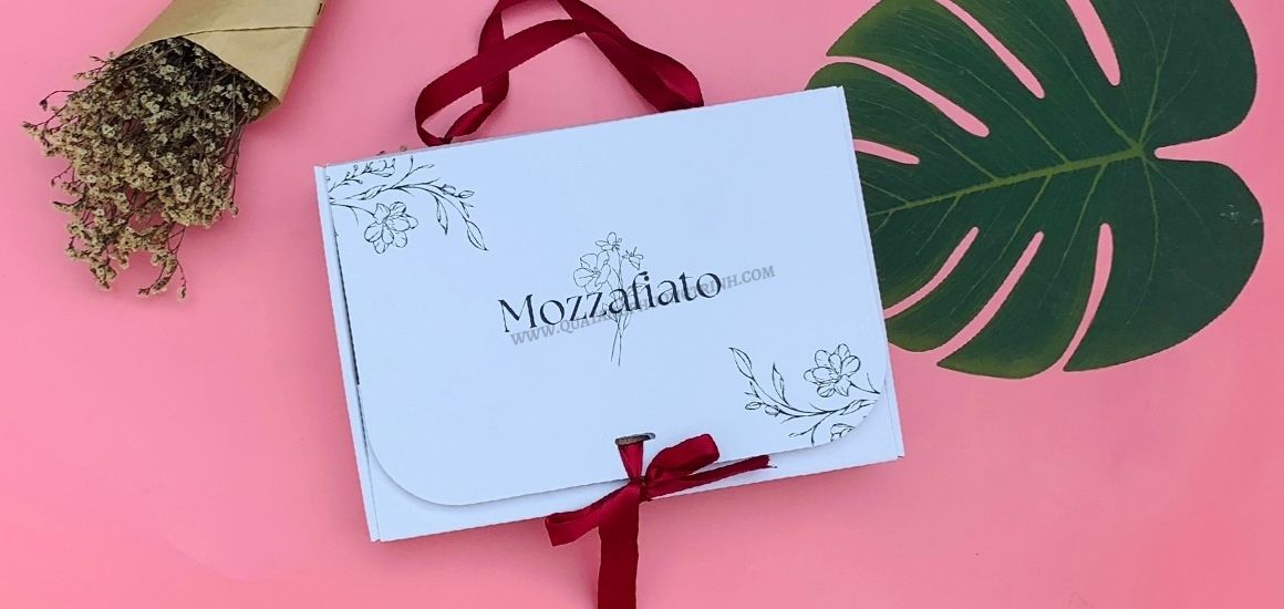 Mẫu hộp quà Tết doanh nghiệp đẹp sang trọng năm mới