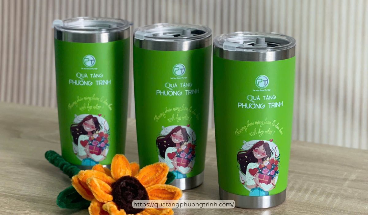 Ly giữ nhiệt quà tặng 20/10 cho công ty với thiết kế vị trí in logo tinh tế, không phô trương thương hiệu quá đà