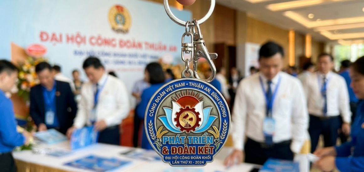 Quà tặng công đoàn in logo 