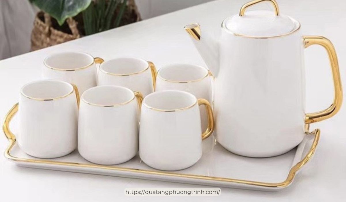Bộ bình nước đơn giản