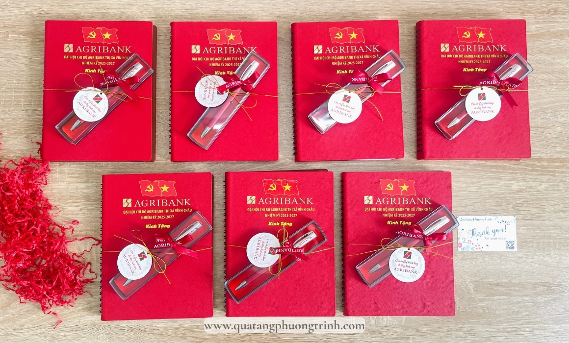 Bộ sổ tay và bút cao cấp làm quà tặng